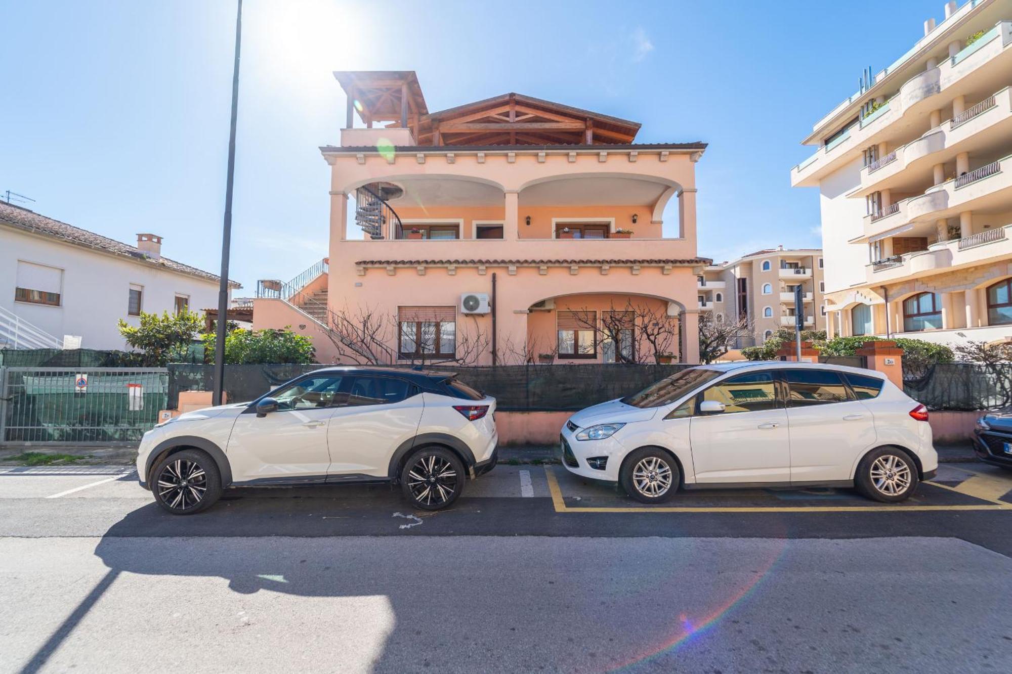 Emilia 2 Gasthof Olbia